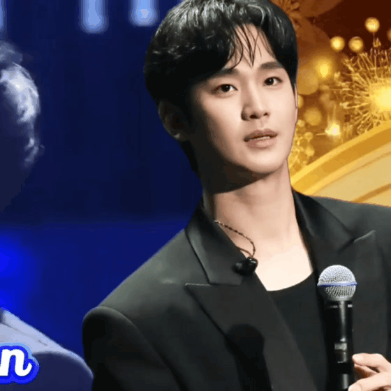 Behind-the-scenes cut of Kim Soohyun