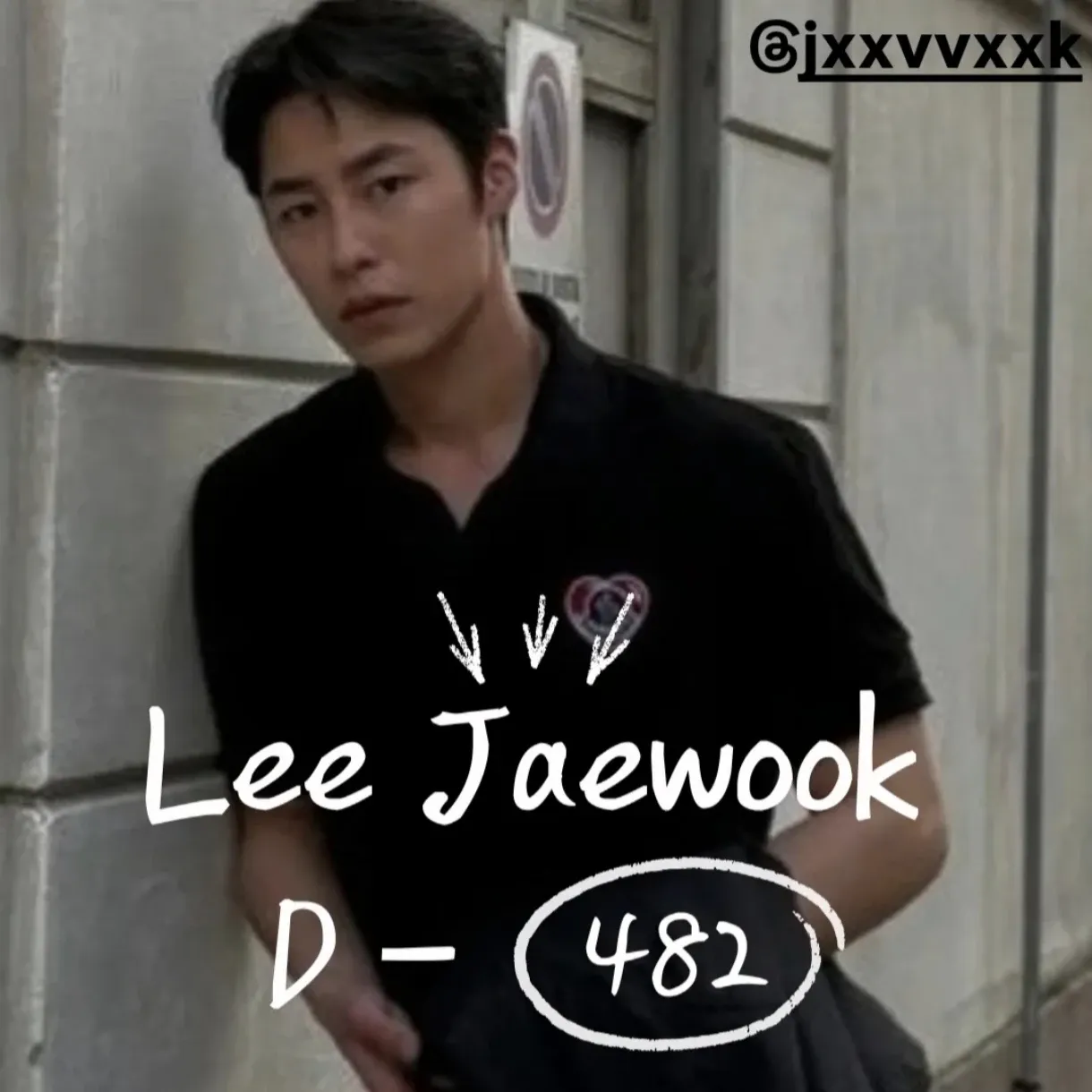 A moment captured by a fan of Lee Jaewook