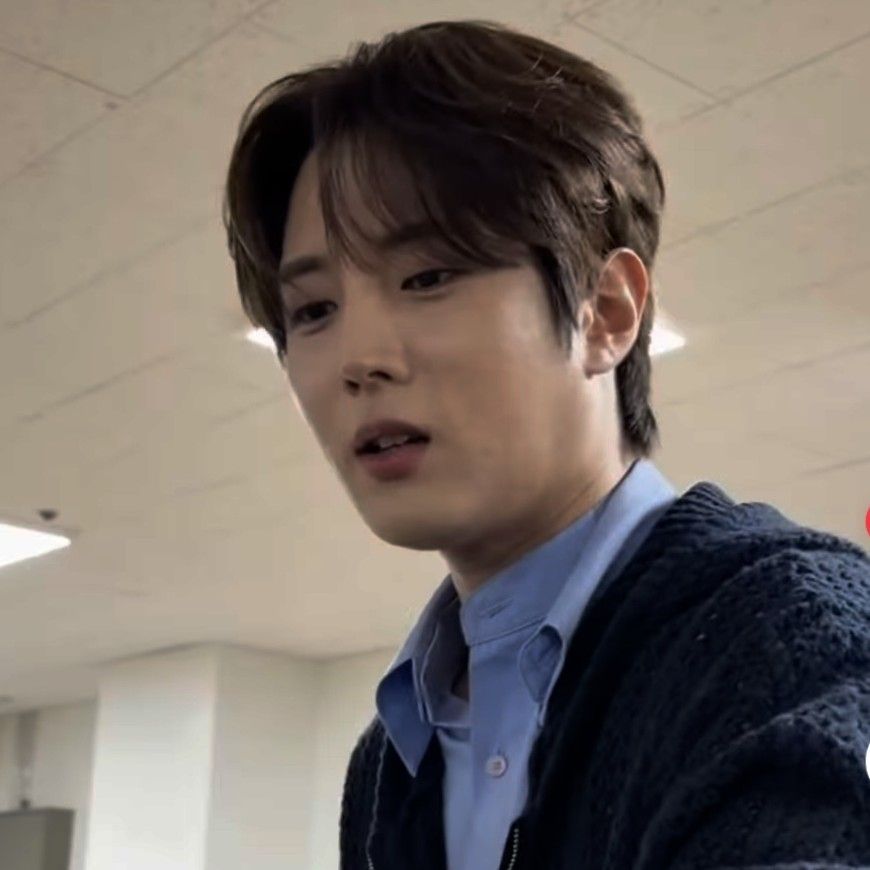 金俊賢的最新照片