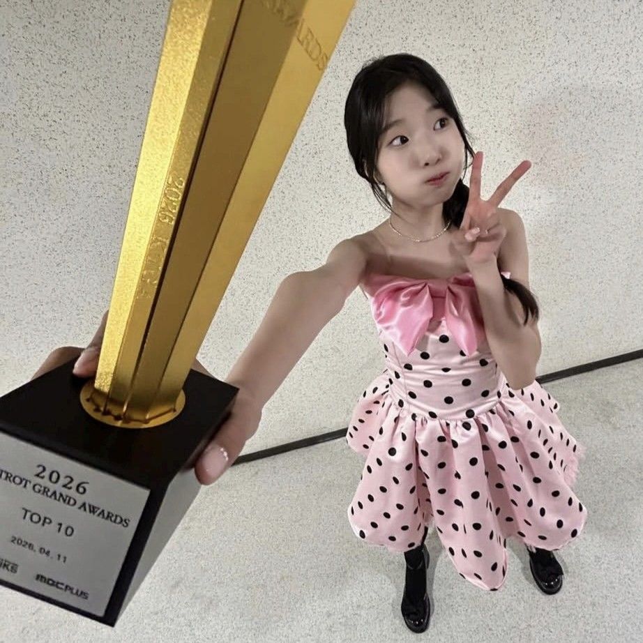 Bin Yeseo的最新照片