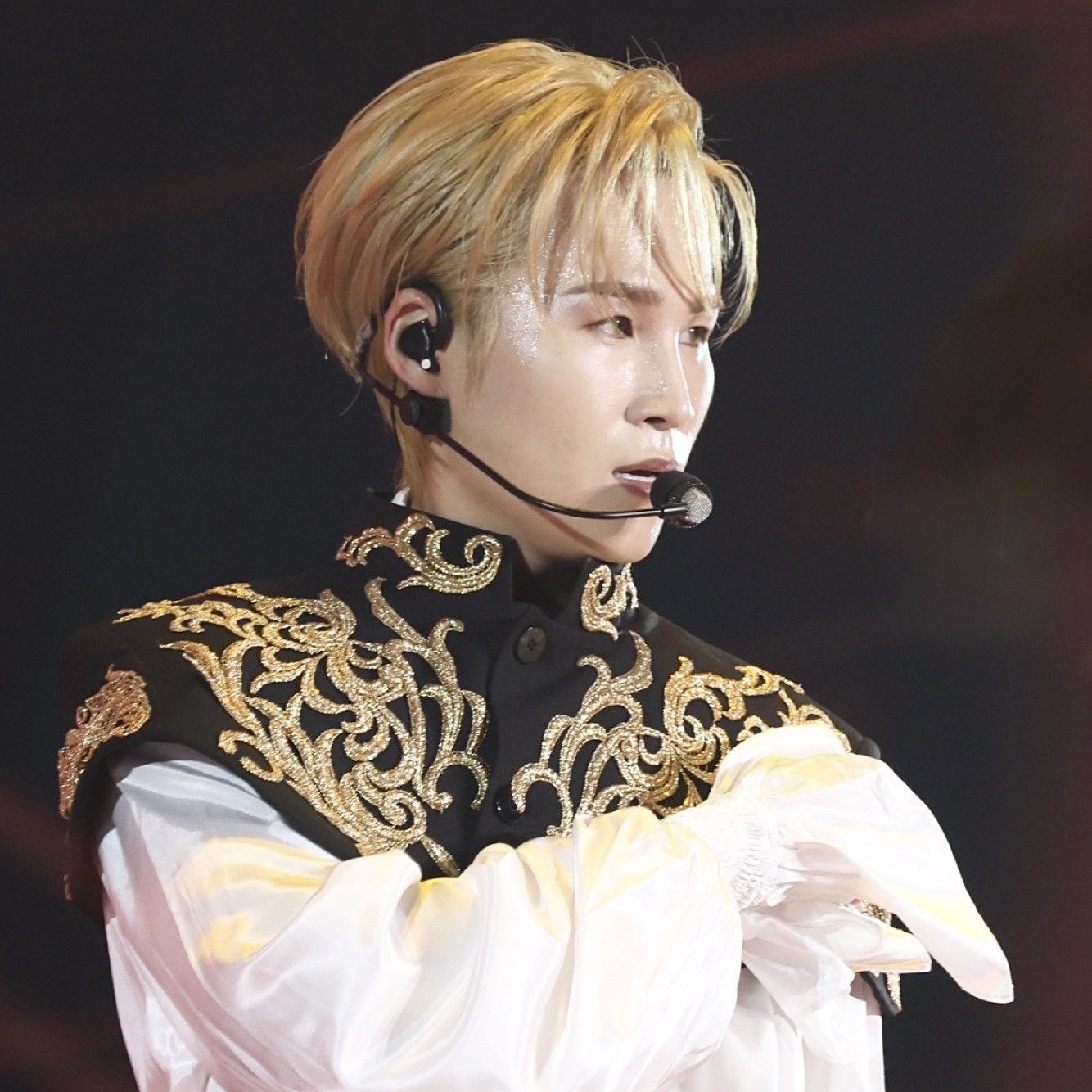 김희재의 비하인드 컷