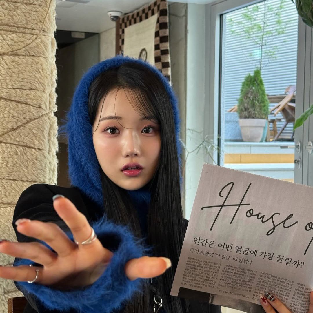 Recent activity shot of Kim Soyeon (2004)