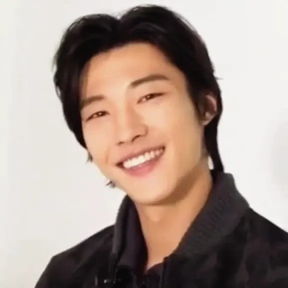 Latest photo of Woo Dohwan