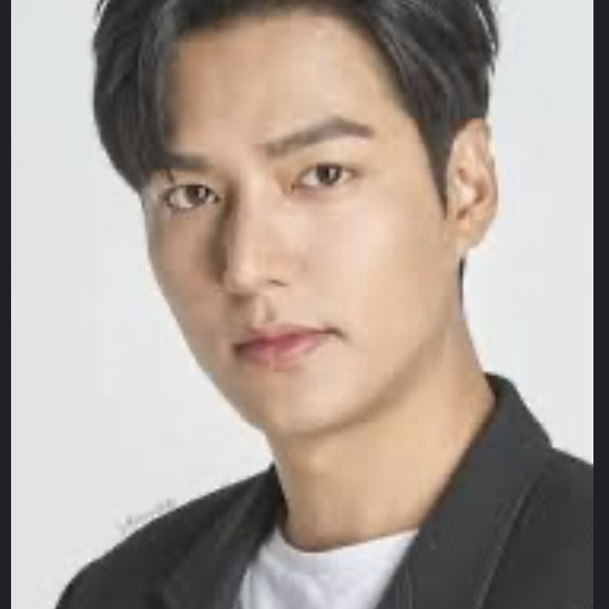 Latest photo of Lee Minho