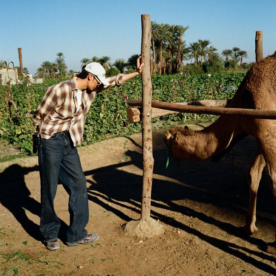 Behind-the-scenes cut of Tay Tawan Vihokratana