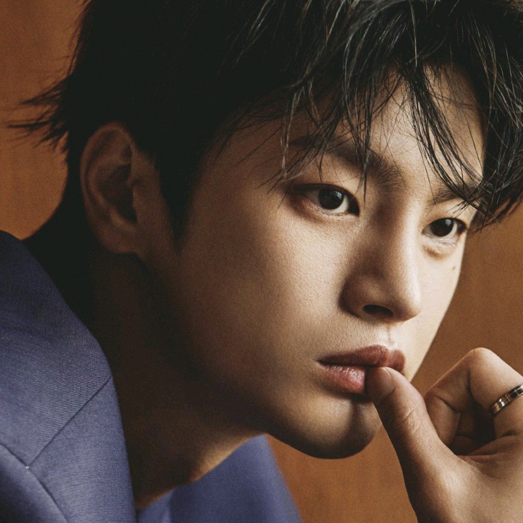 A moment captured by a fan of Seo Inguk