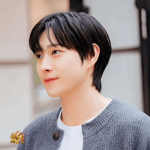 Recent activity shot of Kim Youngdae