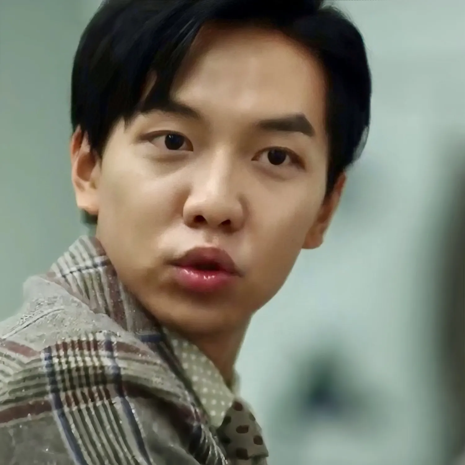 A moment captured by a fan of Lee Seunggi