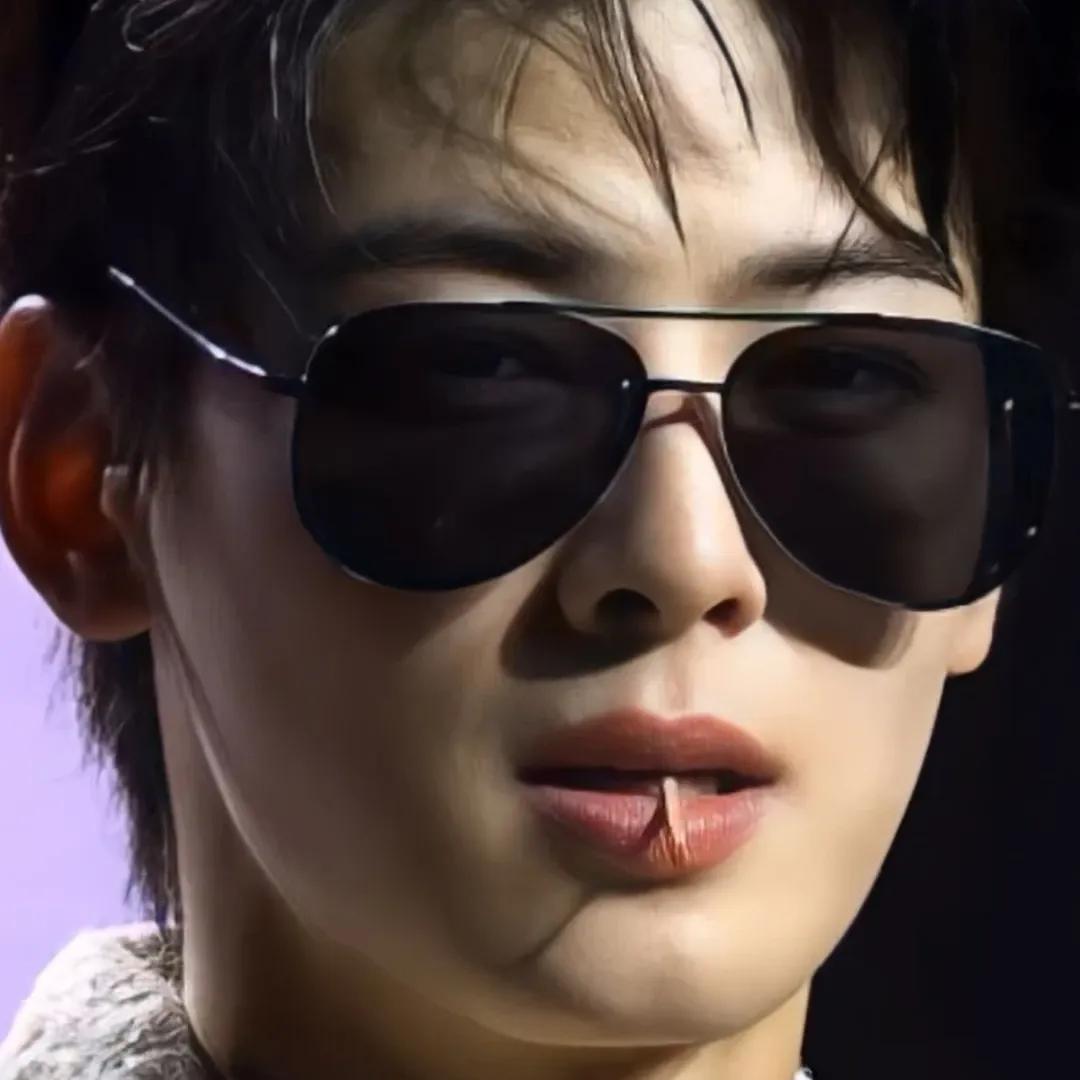 Recent activity shot of Cha Eunwoo