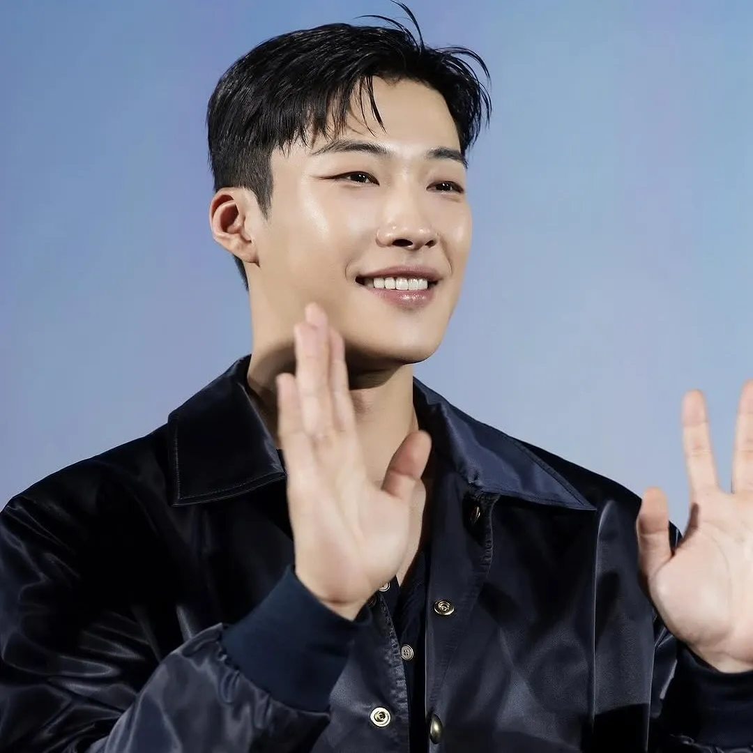 Behind-the-scenes cut of Woo Dohwan