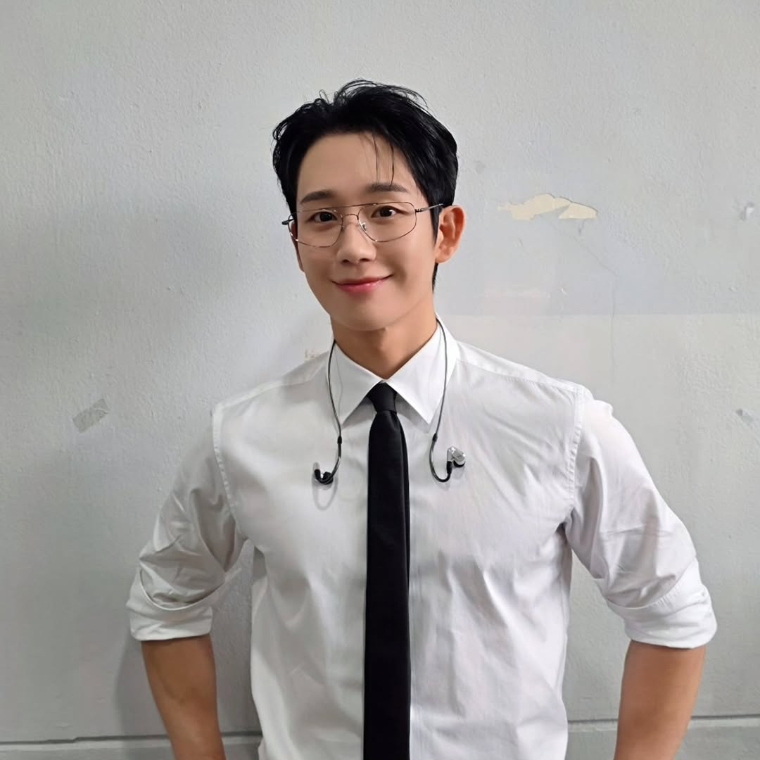 정해인의 비하인드 컷