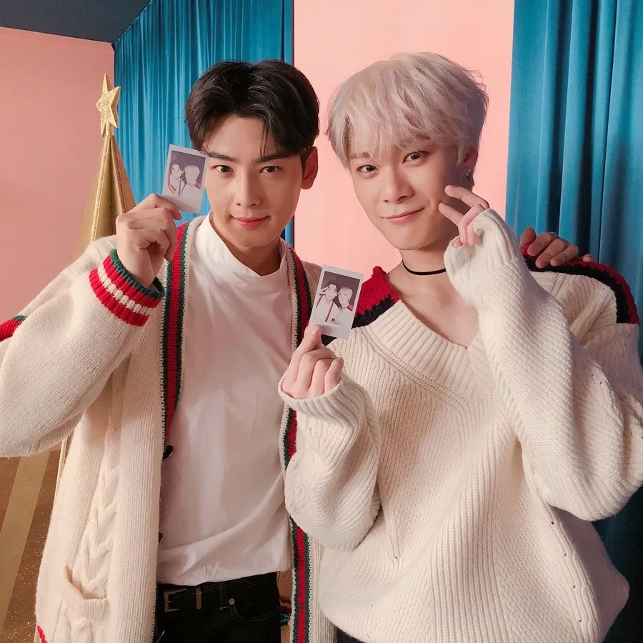 Latest photo of Cha Eunwoo