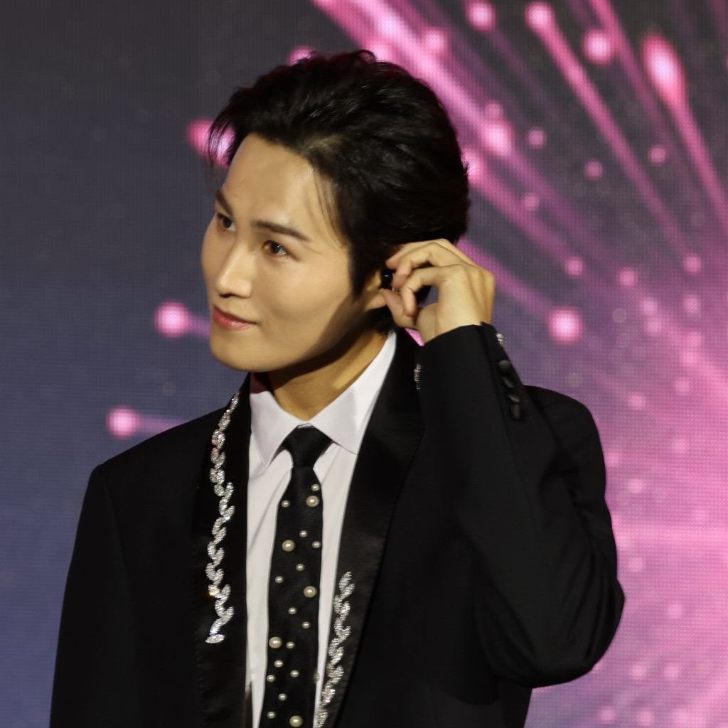 김희재의 최신 사진