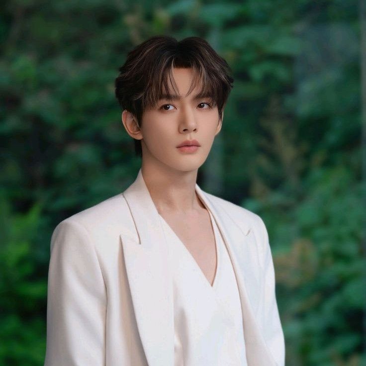 A moment captured by a fan of Deng Wei