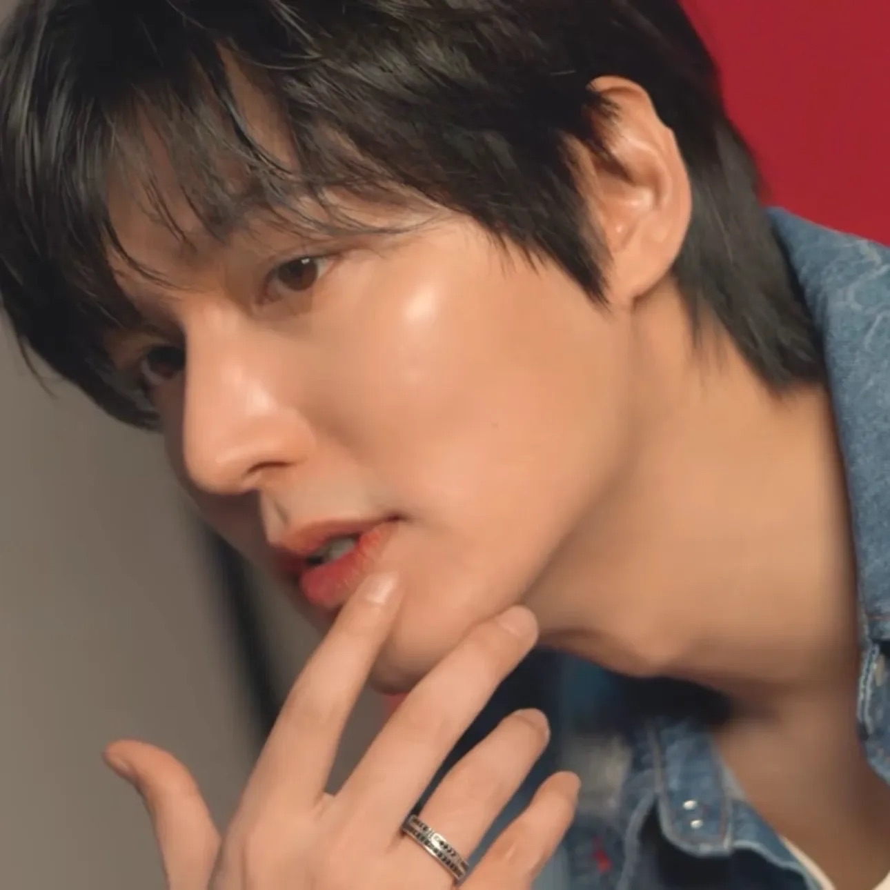 Behind-the-scenes cut of Lee Minho