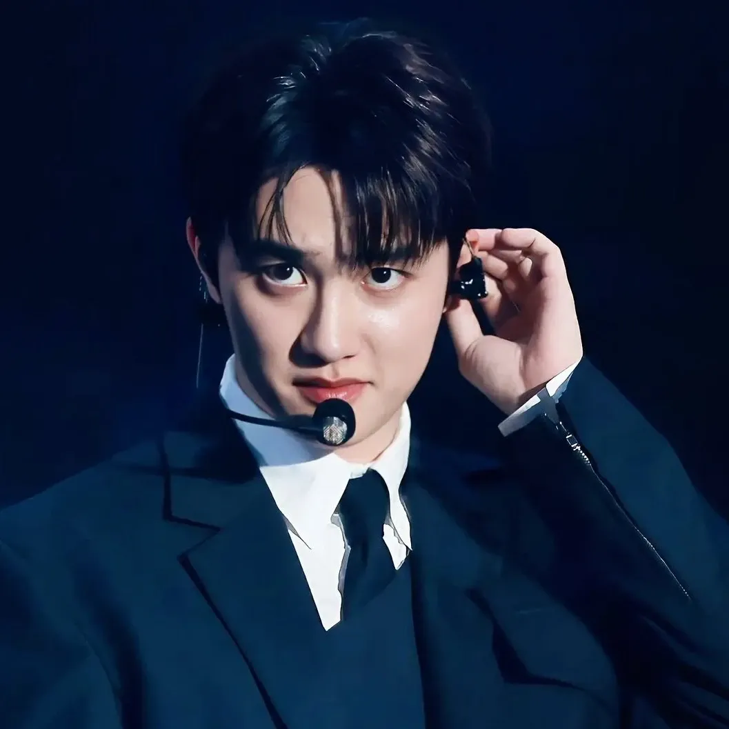 粉丝拍下的都暻秀 (D.O.)瞬间