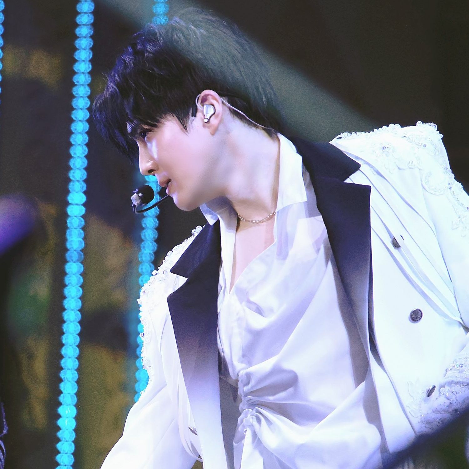 A moment captured by a fan of Suho