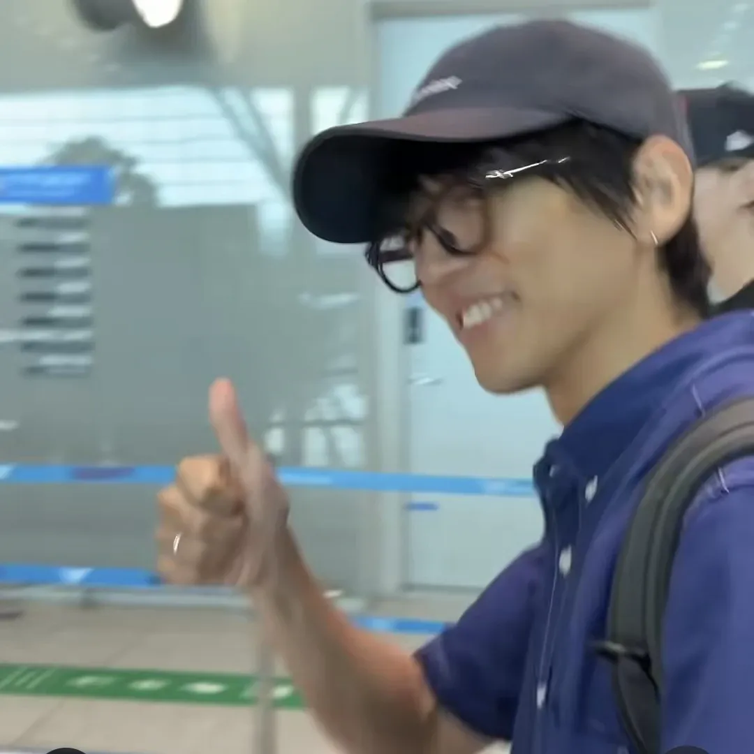 粉絲拍下的李承允瞬間