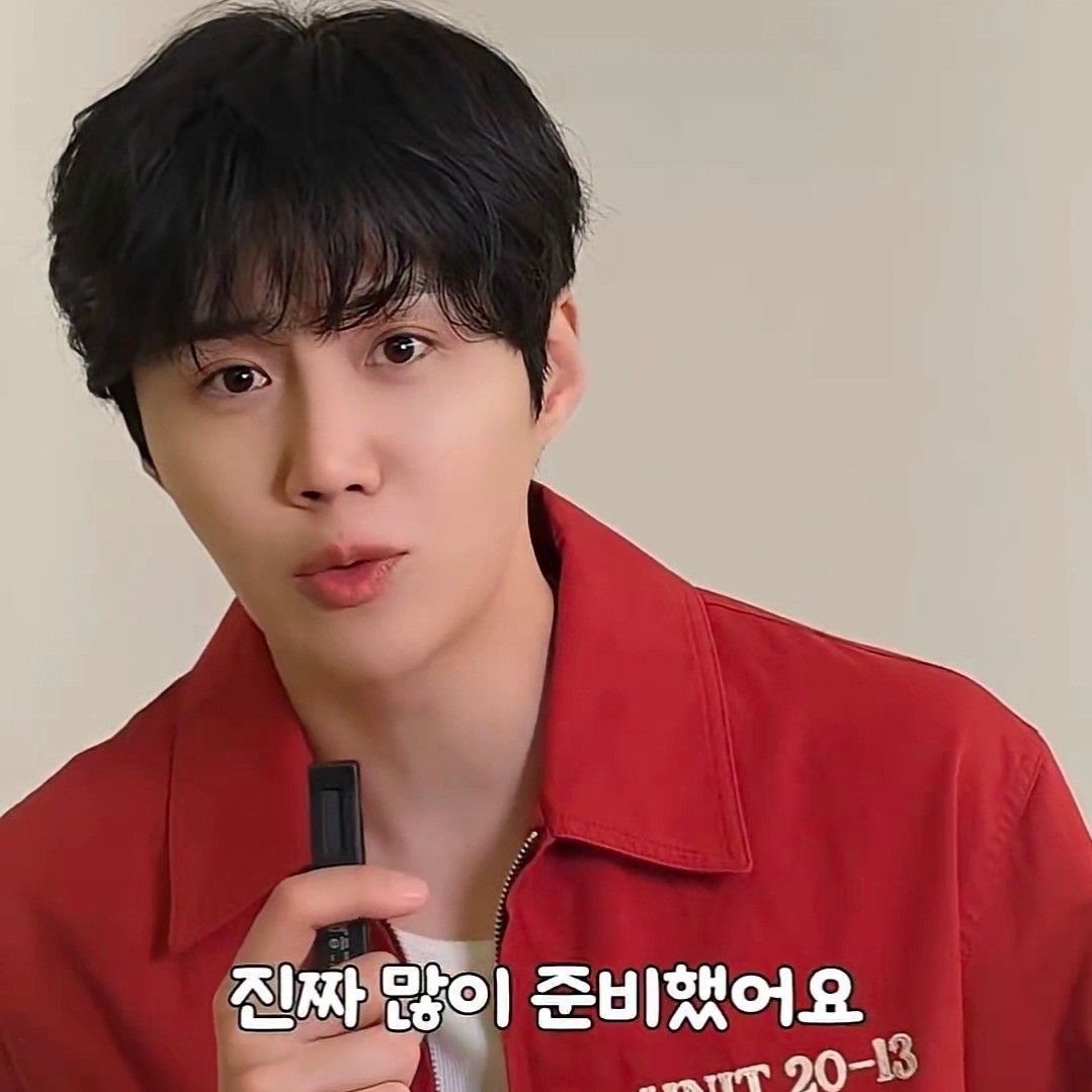 Cuplikan di balik layar dari Kim Seonho