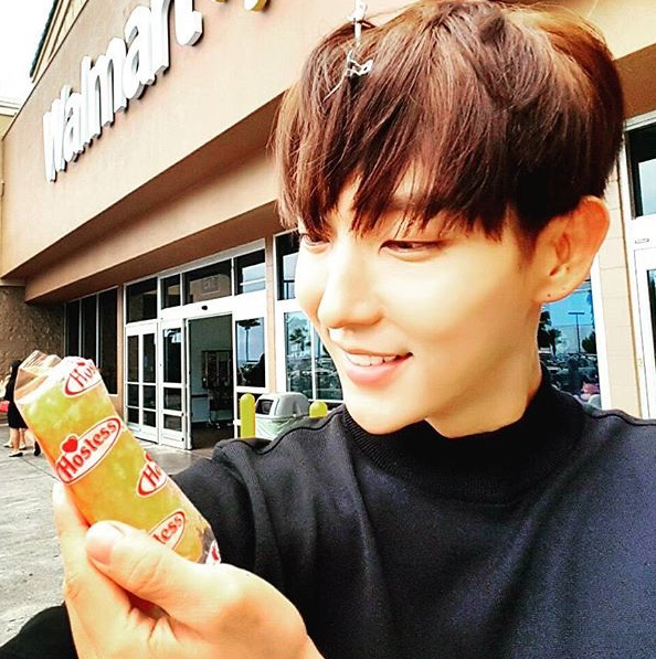 이준기 최근 활동샷