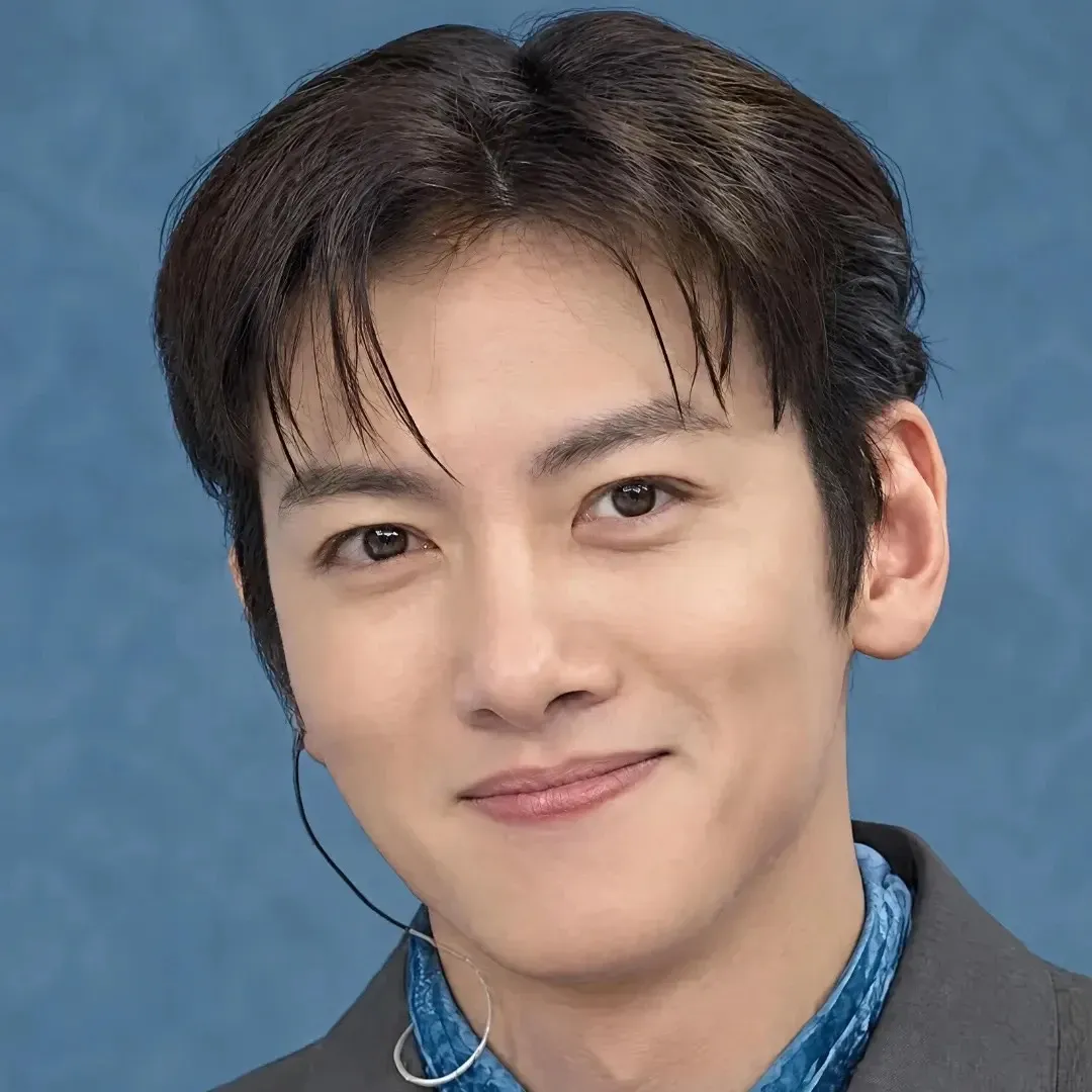 Latest photo of Ji Changwook