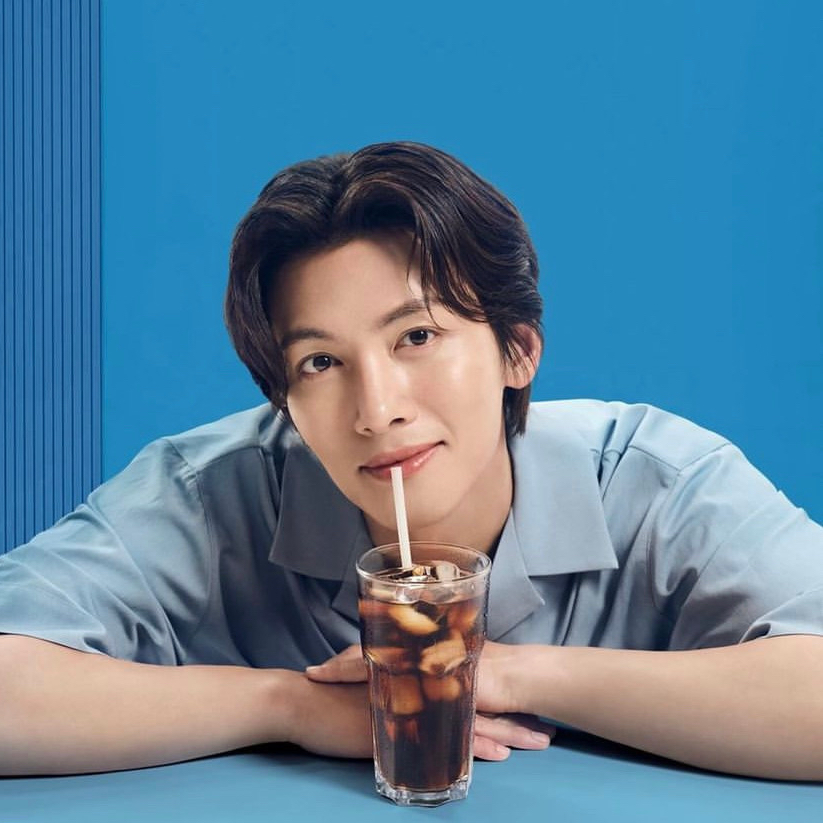 粉丝拍下的池昌旭瞬间