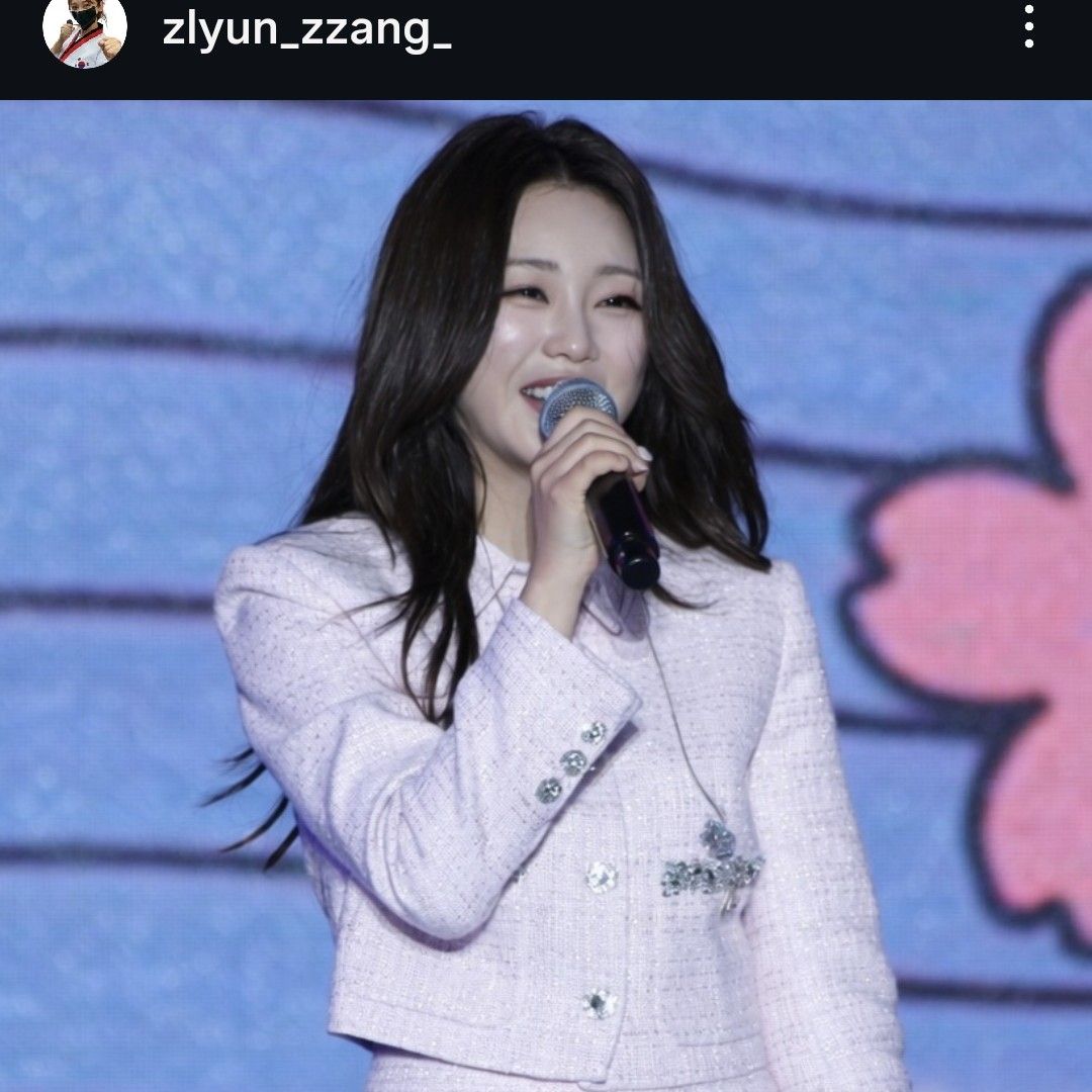 홍지윤 최근 활동샷