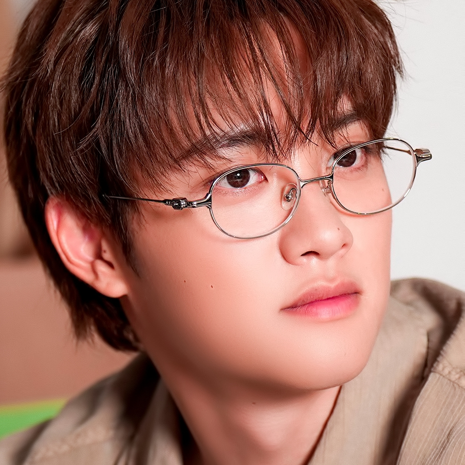 Foto kegiatan terbaru dari Doh Kyungsoo (D.O.)