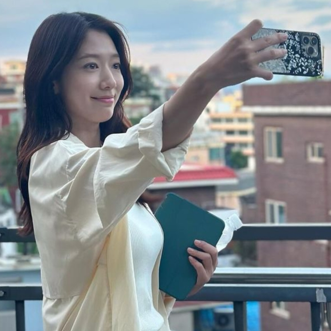 Latest photo of Park Shinhye