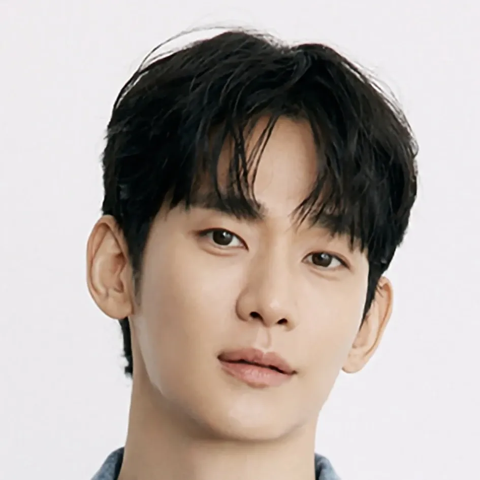 Behind-the-scenes cut of Kim Soohyun