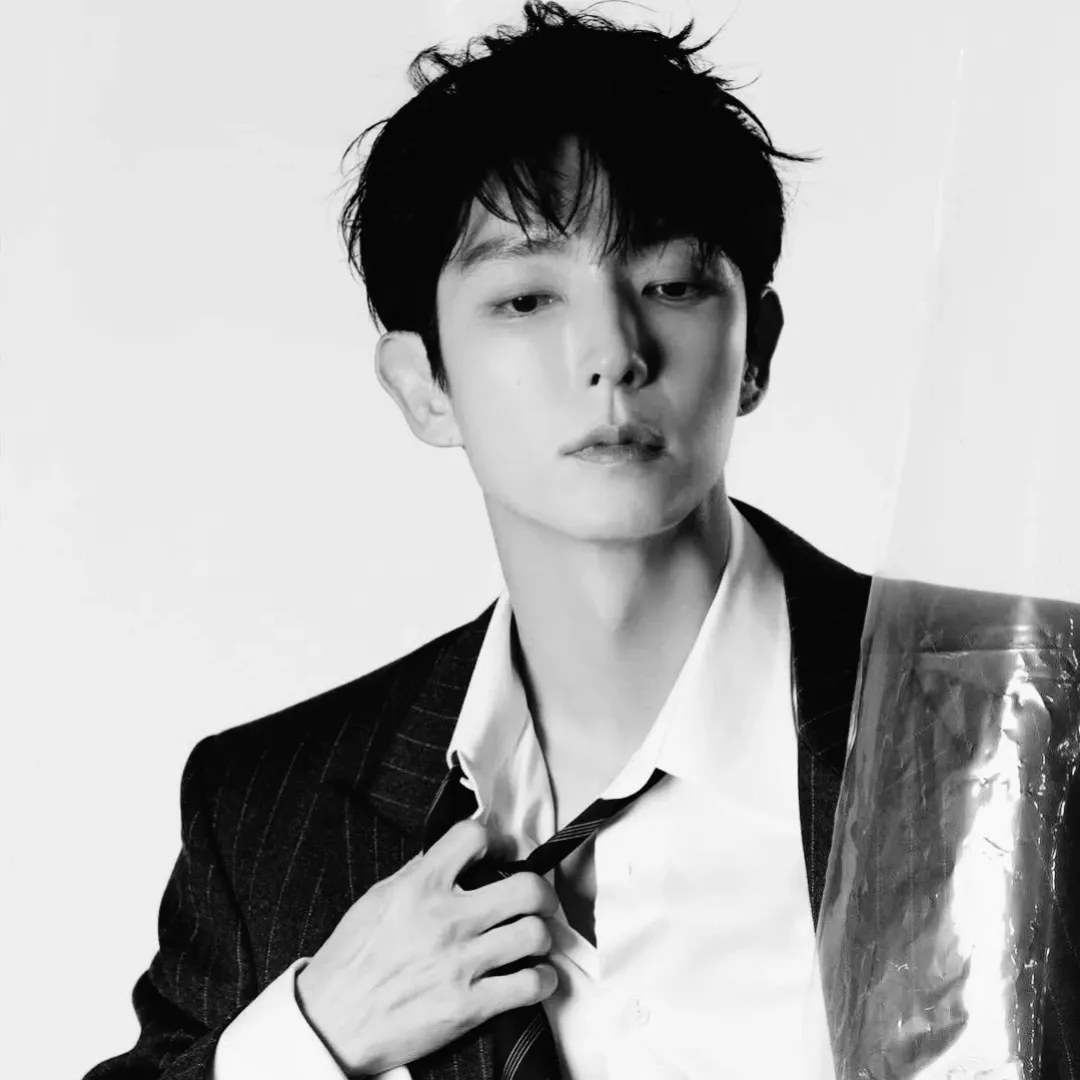Latest photo of Lee Joongi