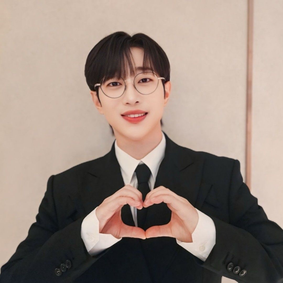 Recent activity shot of An Sunghoon