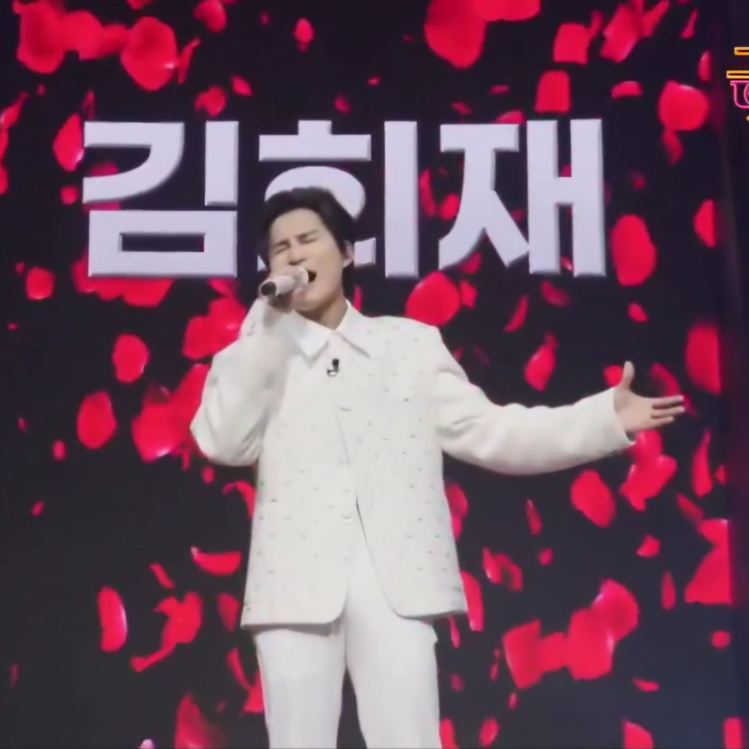 金熙栽的最新照片