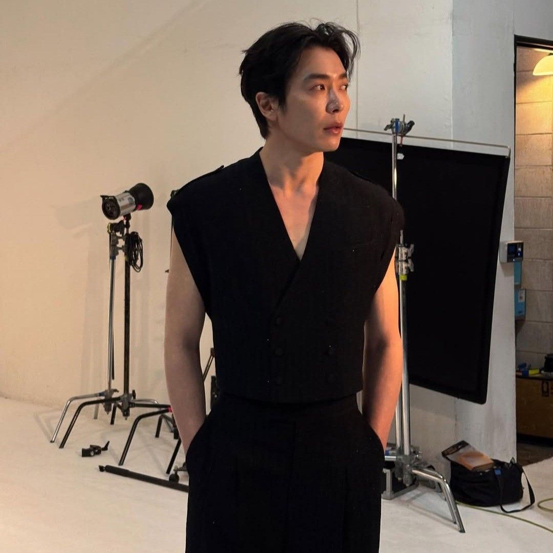 A moment captured by a fan of Kim Jaewook