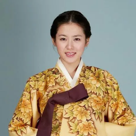 Cuplikan di balik layar dari Son Yejin