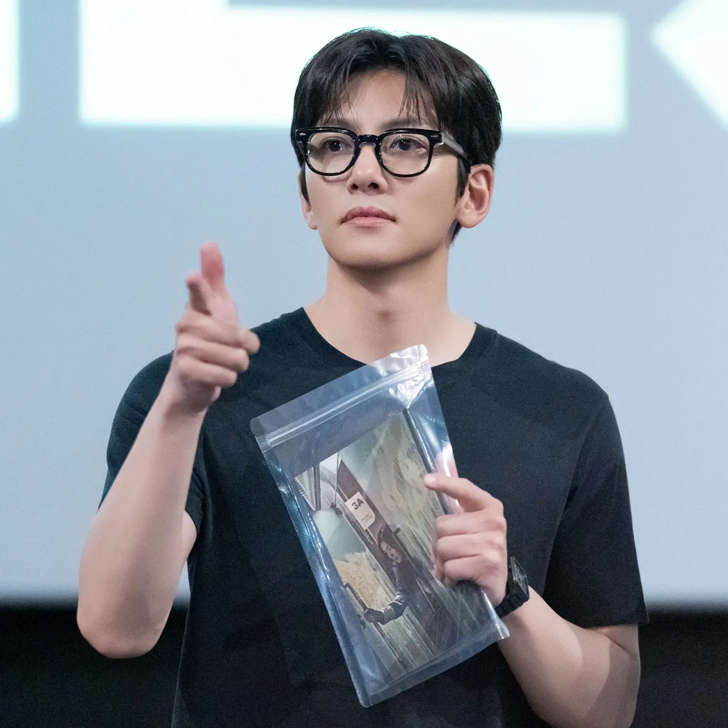 A moment captured by a fan of Ji Changwook