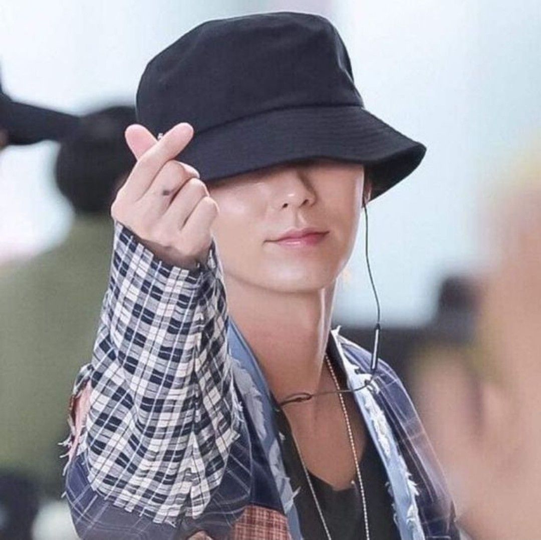 Latest photo of Lee Joongi