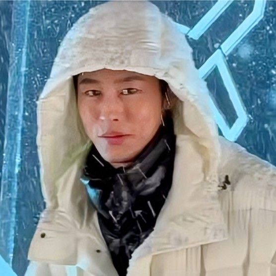 Behind-the-scenes cut of Lee Jaewook