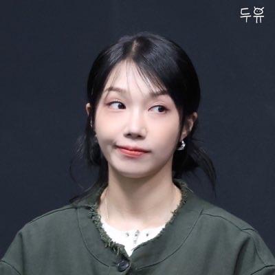 Cuplikan di balik layar dari Jung Eunji