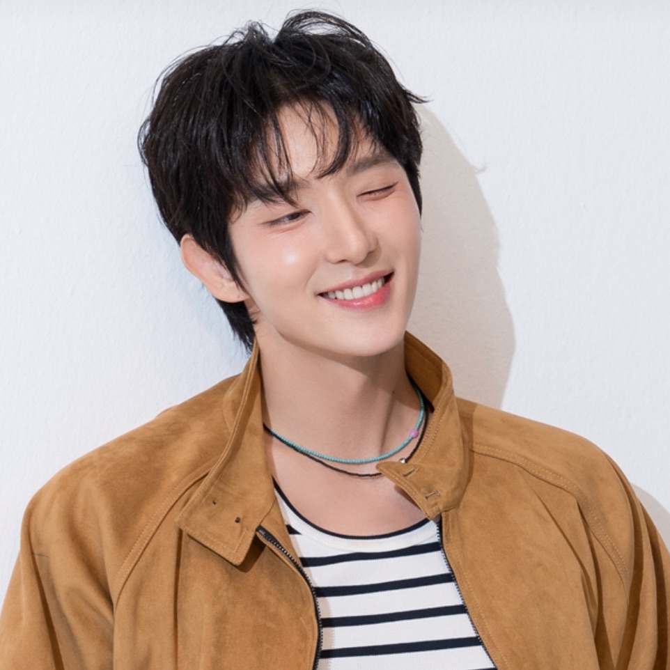 Latest photo of Lee Joongi