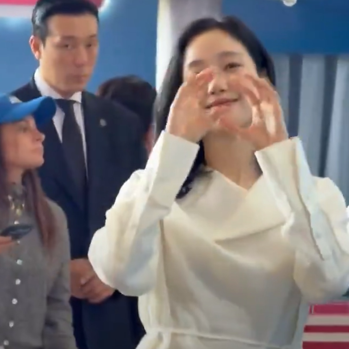 김고은의 비하인드 컷