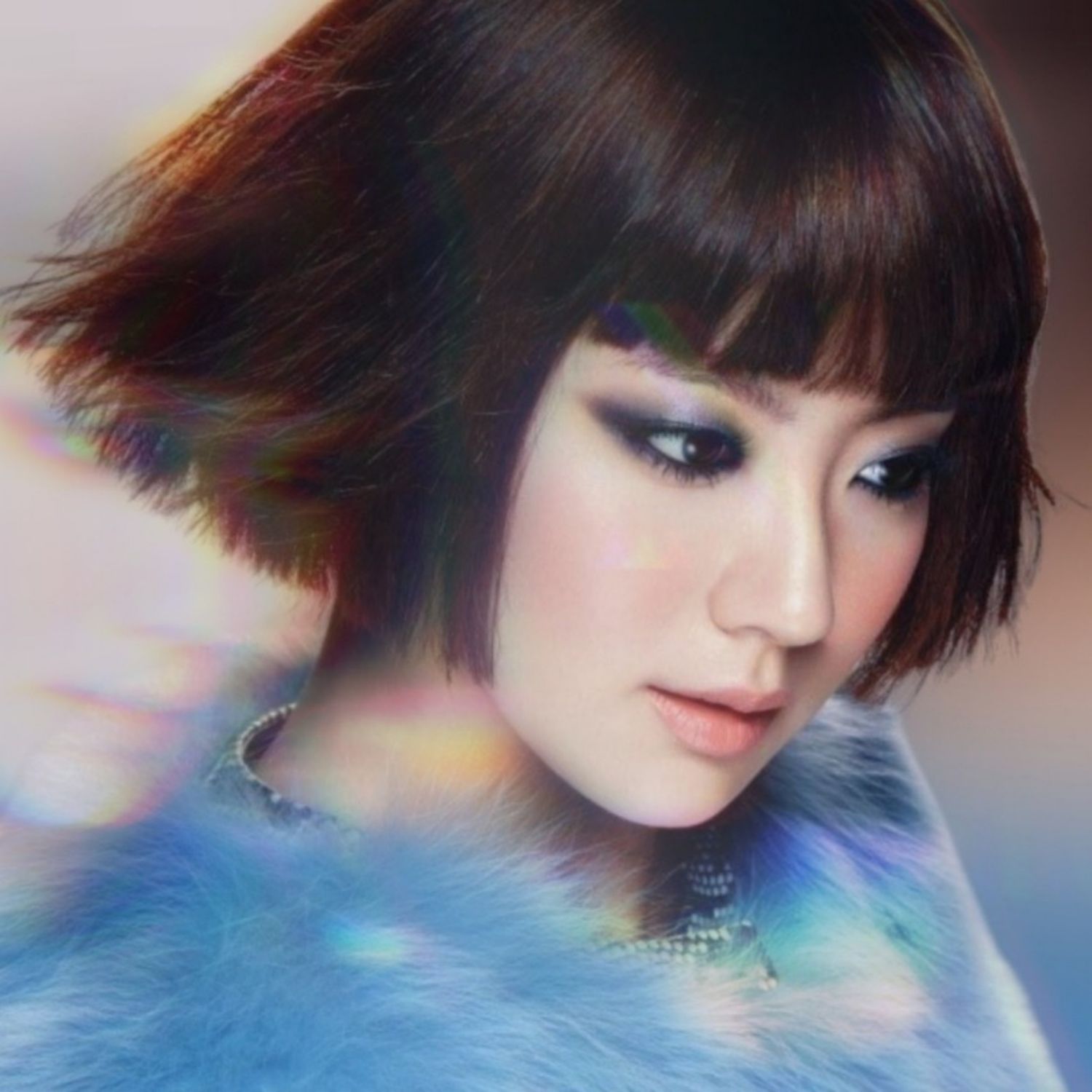 Behind-the-scenes cut of Nam Jihyeon