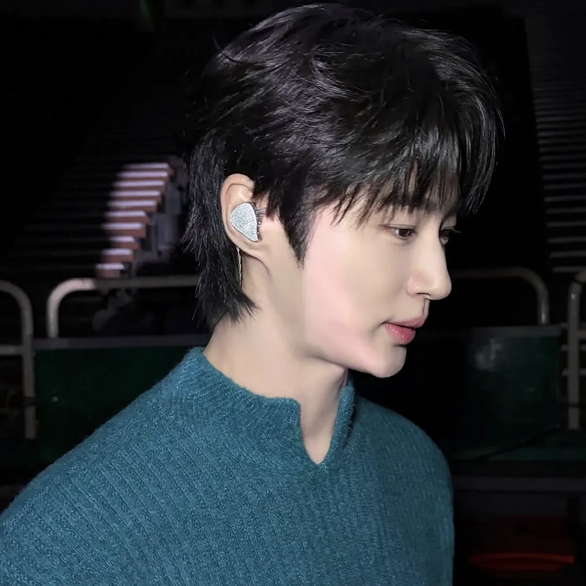 Behind-the-scenes cut of Byeon Wooseok