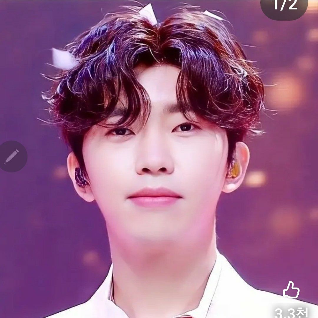 Foto terbaru dari Lim Youngwoong