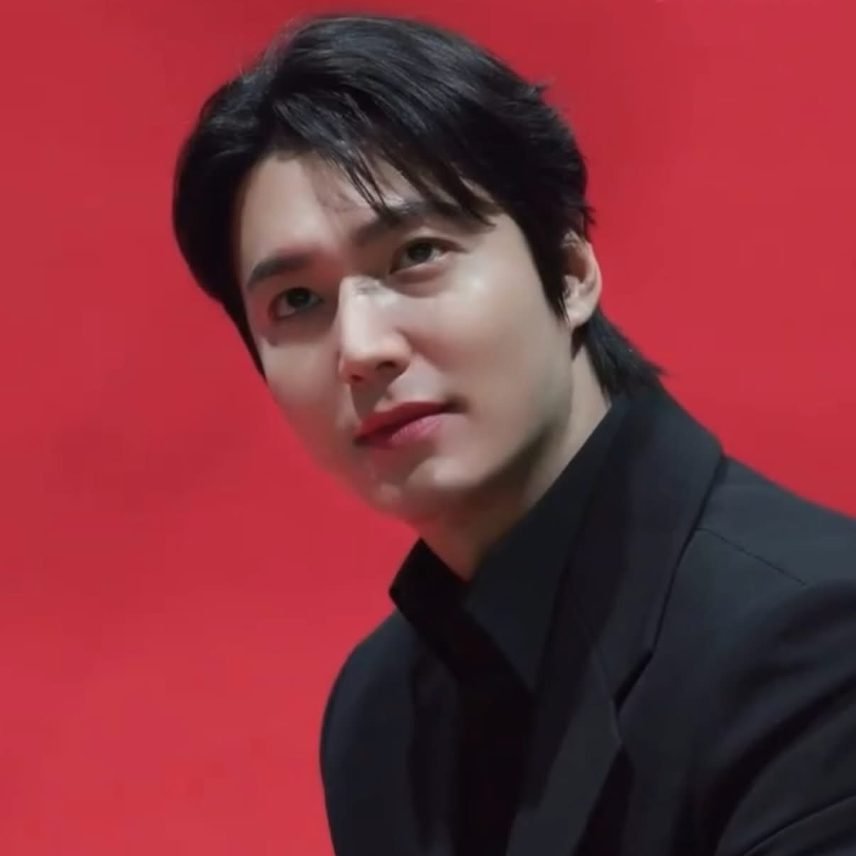 Recent activity shot of Lee Minho