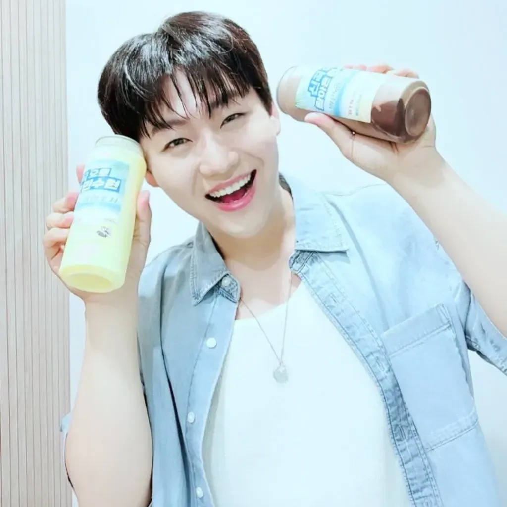 Recent activity shot of Min Soohyun