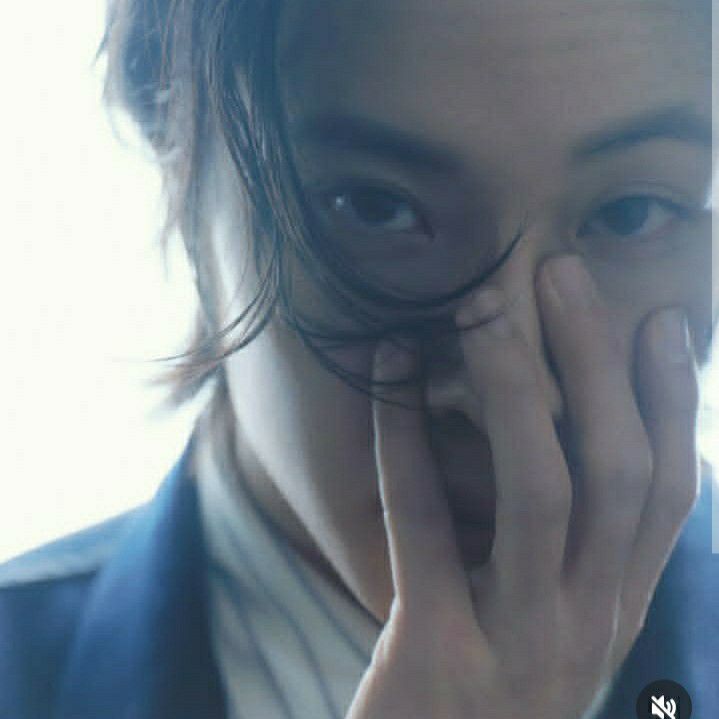 A moment captured by a fan of Lee Jongwon