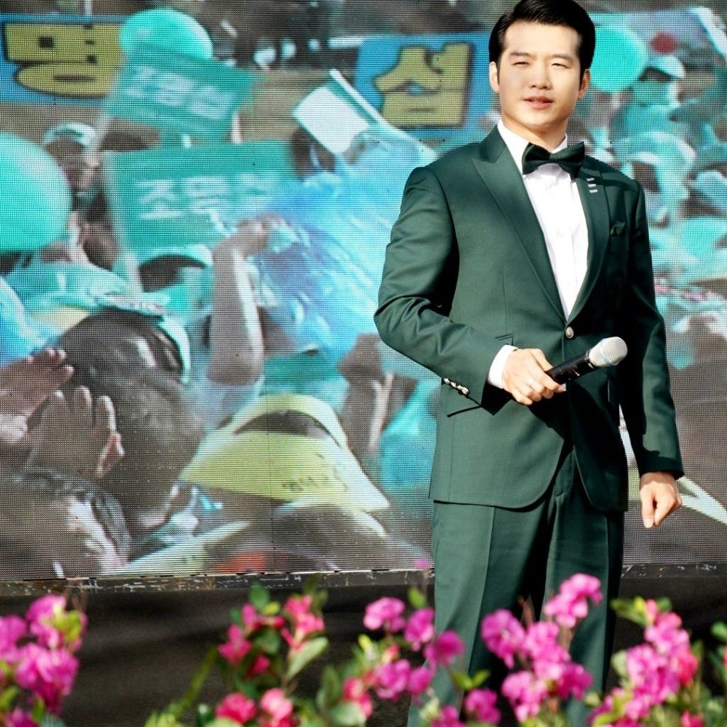 Foto terbaru dari Jo Myungsup