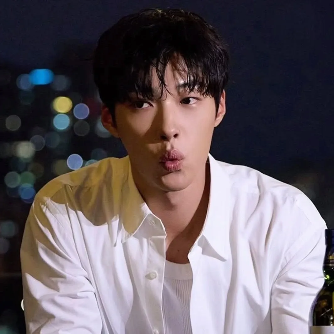 Latest photo of Woo Dohwan