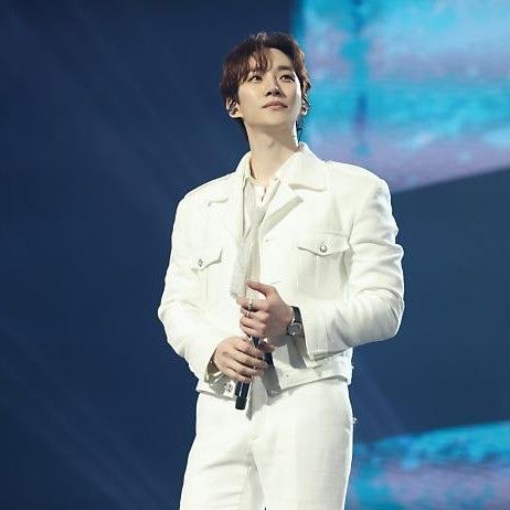 イ・ジュノの最新写真